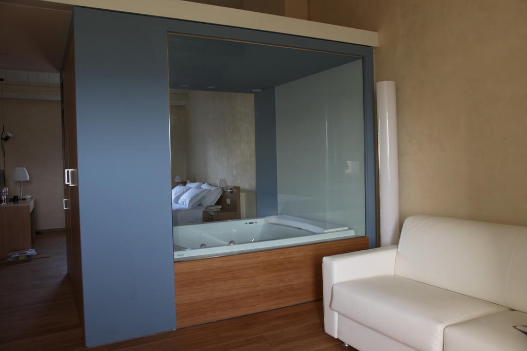 Relais Del Borgo Hotel & Spa 4 Stelle 스타폴로 객실 사진